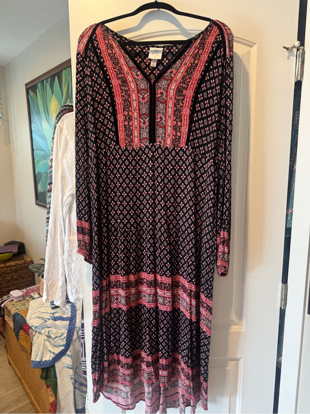Knox Rose Black Maxi Dress with Pink Pattern